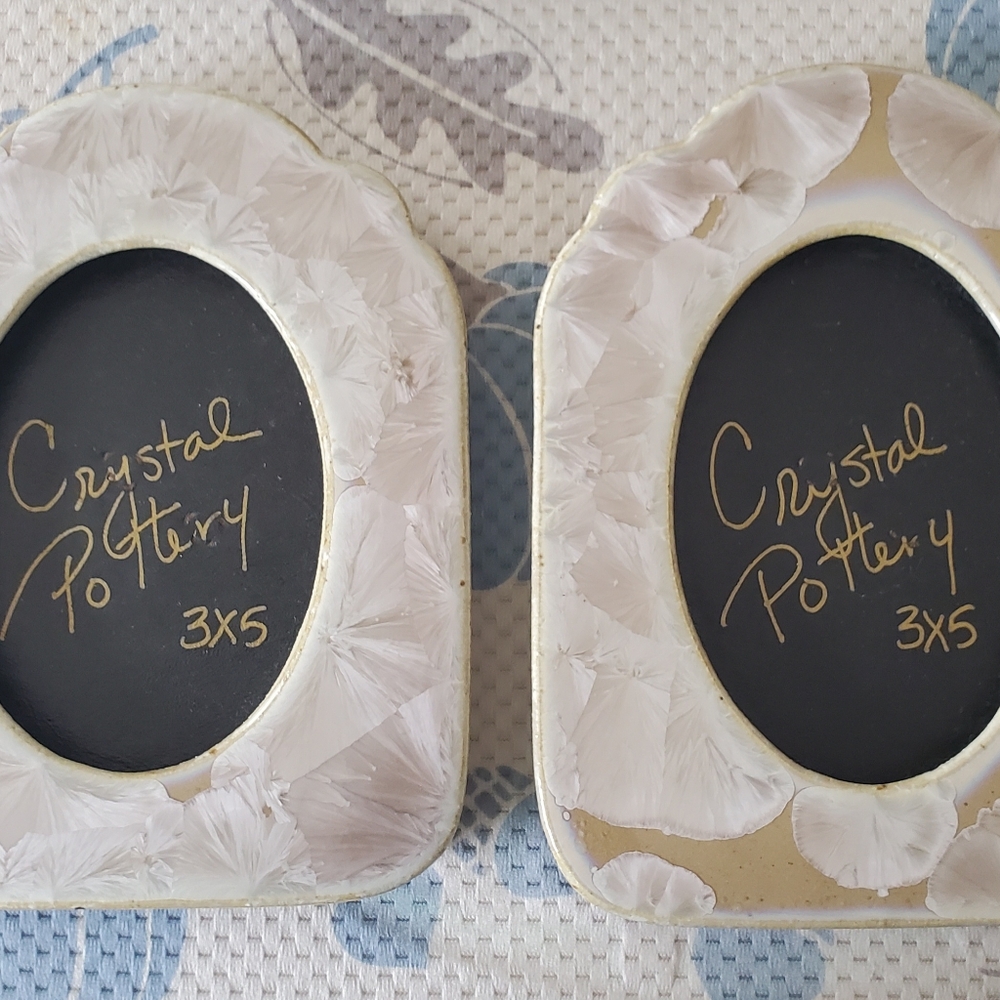 Crystal Pottery 3x5 picture frames 2 Count